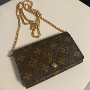 Louis Vuitton Monogram Crossbody with Gold Chain